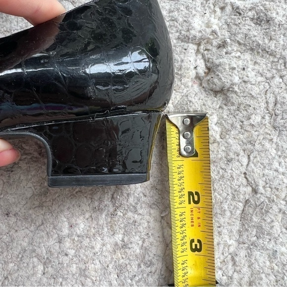 Trotters: Black Patent Leather Reptile Print Business Kitten Heels Size 8 - Picture 8 of 9